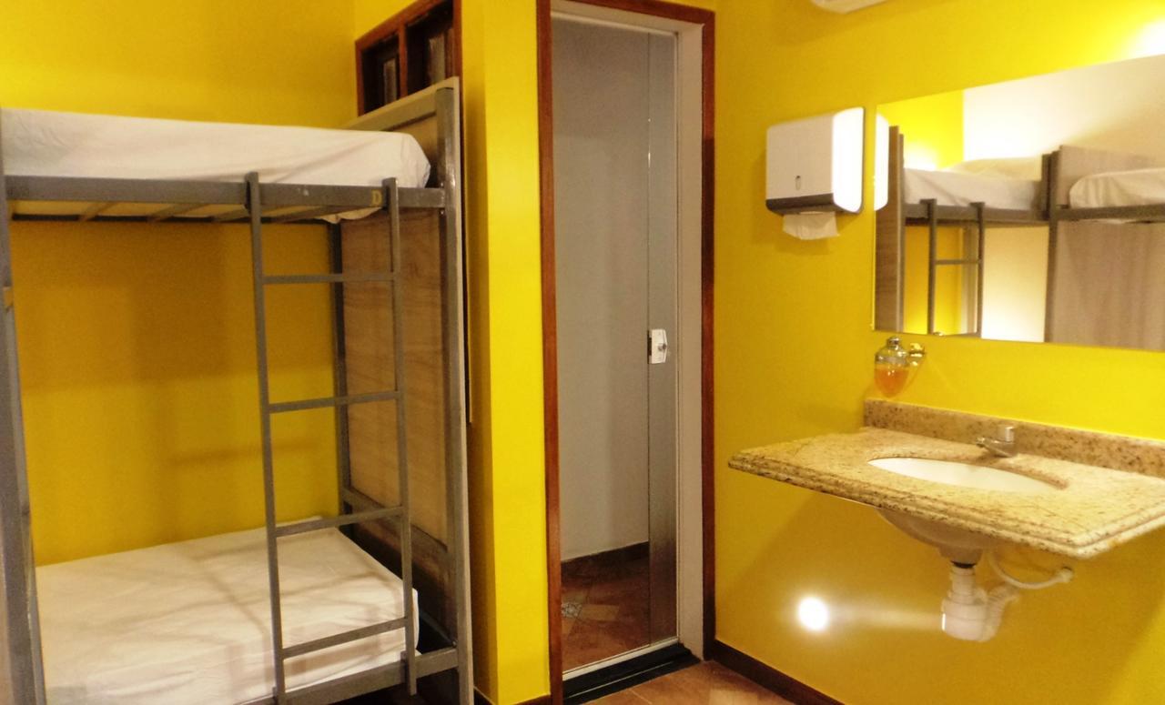 Frida Hostel *